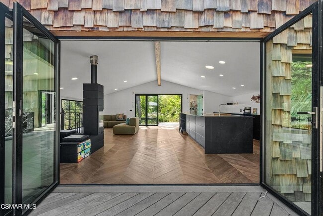 property at 28966 S Lake Shore Dr