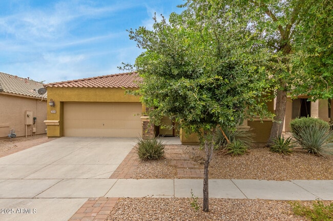 28304 N 44th Way in Cave Creek, AZ - Foto de edificio - Building Photo