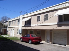 433 Maple St in Idaho Falls, ID - Foto de edificio - Building Photo