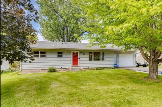 property at 2080 Orchard Ln