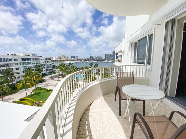 property at 44 Cocoanut Row