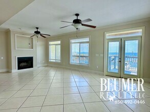 10115 Sinton Dr in Pensacola, FL - Building Photo - Building Photo