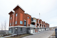 3507 Sage Hill Dr NW in Calgary, AB - Building Photo - Building Photo