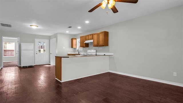 1602 W Elm St in Denison, TX - Building Photo - Building Photo