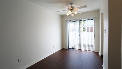 Central Square Apartments in Columbus, OH - Foto de edificio - Interior Photo