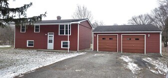 5297 W 100 S in Wabash, IN - Building Photo