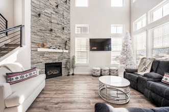 12732 N Belaview Wy in Daniel, UT - Foto de edificio - Building Photo