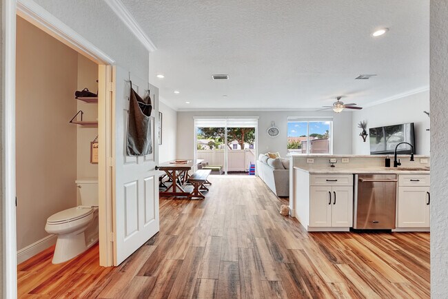 3008 N Evergreen Cir in Boynton Beach, FL - Foto de edificio - Building Photo