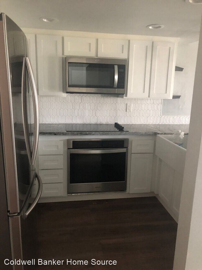 14736 Chaparral Ln photo'