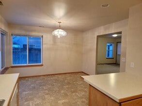 1972 Greatview Dr in Kalispell, MT - Building Photo - Building Photo