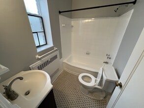 Canterbury Court Apartments in Buffalo, NY - Foto de edificio - Building Photo