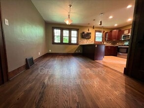 843 S 60th St in Omaha, NE - Building Photo - Building Photo