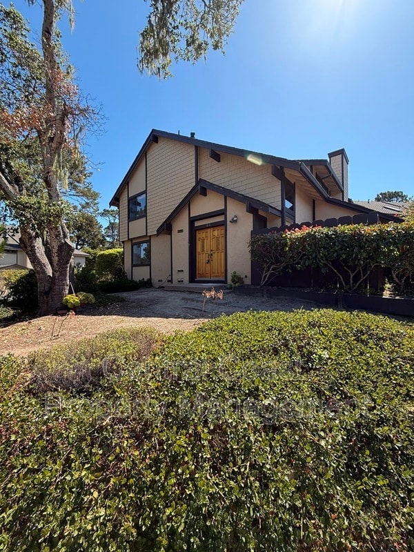 property at 1360 Josselyn Canyon Rd