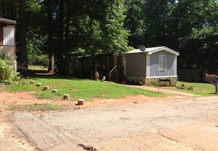 The Glen at Wellford in Wellford, SC - Building Photo - Building Photo