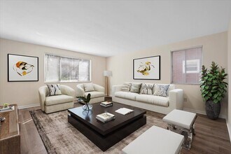 3555 McClure Ave, Unit 3555 McClure in Pittsburgh, PA - Building Photo - Building Photo