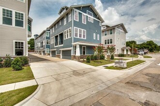 645 N Tyler St in Dallas, TX - Building Photo - Building Photo