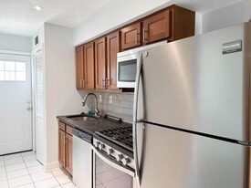 1272 16th St NE in Washington, DC - Building Photo