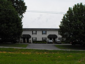 1100 Payne Rd in Jonesborough, TN - Building Photo - Building Photo