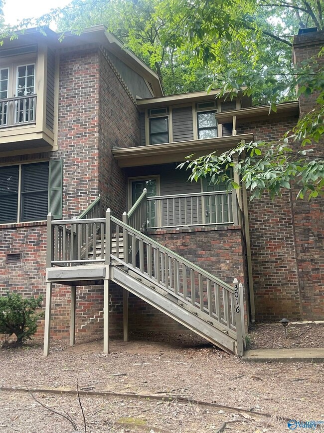 property at 3016 Live Oak Ln SW