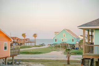 305 Jettyview Rd in Surfside Beach, TX - Building Photo - Building Photo