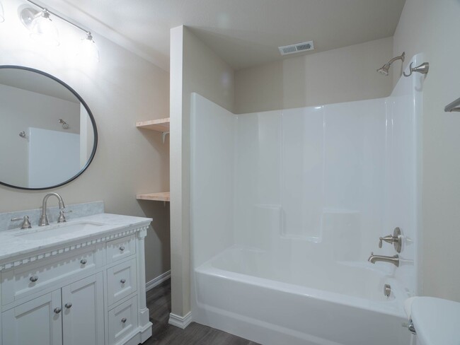 1314 W Mallon Ave in Spokane, WA - Building Photo - Building Photo