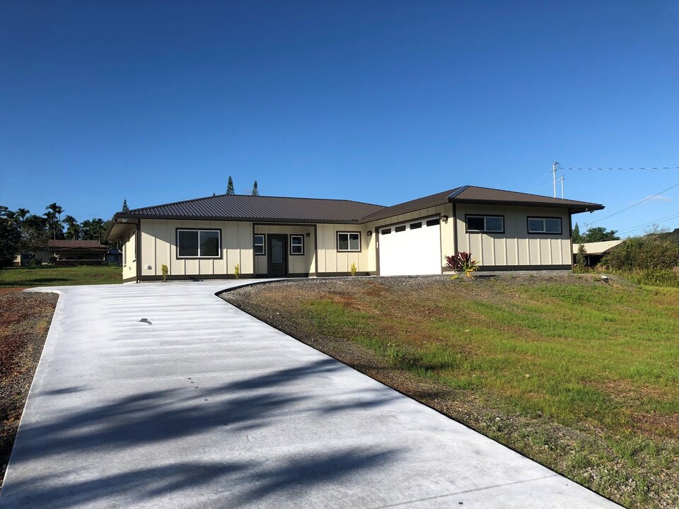 16-1282-1282 Pohaku Cir in Keaau, HI - Building Photo