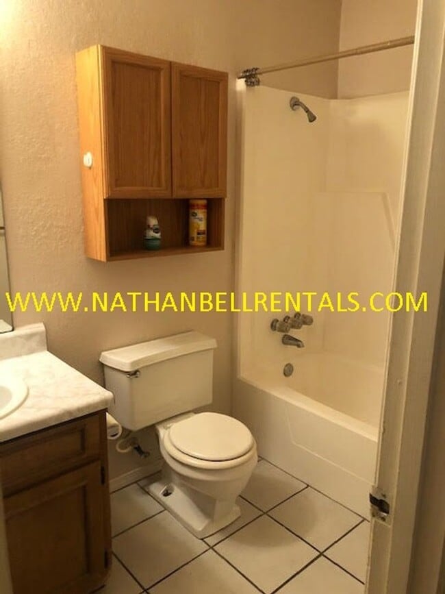 2560 Culbertson St in Paris, TX - Building Photo - Building Photo