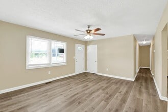 7328 S 16th Dr in Phoenix, AZ - Building Photo - Building Photo