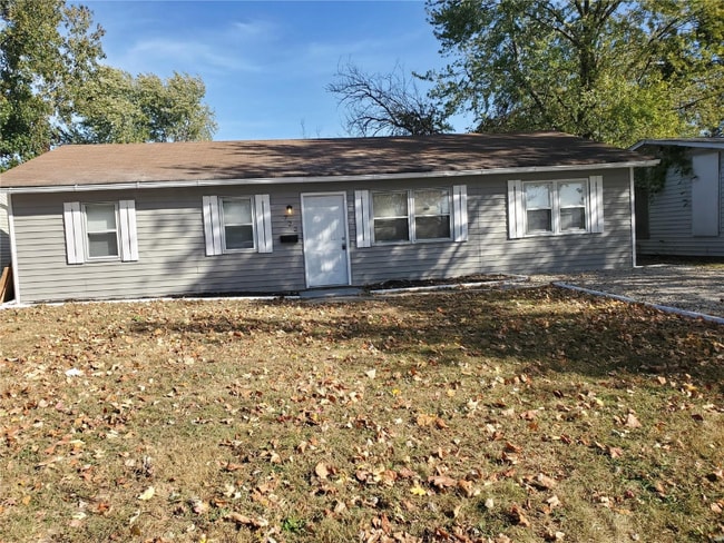 property at 722 St Martin Dr