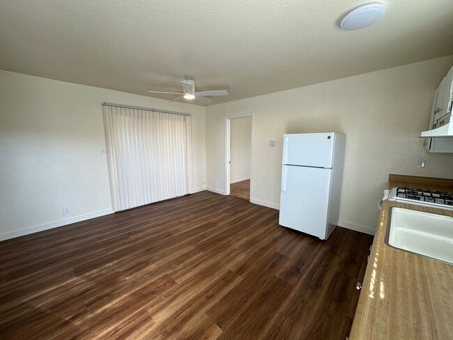 881 Emory Ave in Campbell, CA - Building Photo - Building Photo