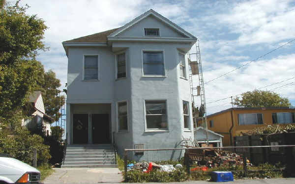 1906 24th Ave in Oakland, CA - Foto de edificio - Building Photo