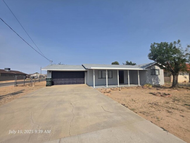 property at 3565 N Roosevelt St