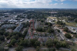 201 Red Maple Pl in Brandon, FL - Building Photo - Building Photo