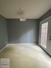 1100-7A Pineland Ave in Hinesville, GA - Building Photo - Building Photo