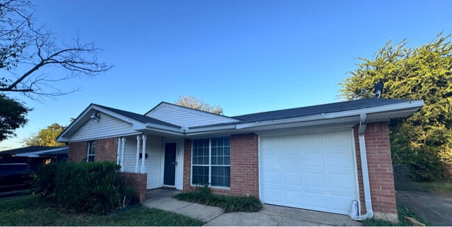 property at 1222 SW 5th St