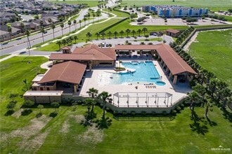 4600 Choke Canyon Dr in McAllen, TX - Foto de edificio - Building Photo