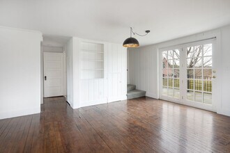 126 Lime Rock Rd in Salisbury, CT - Building Photo - Building Photo