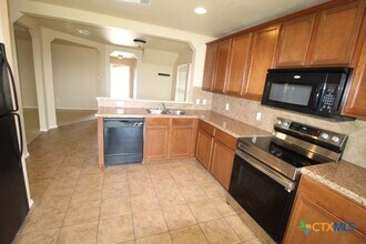 304 W Gemini Ln in Killeen, TX - Foto de edificio - Building Photo