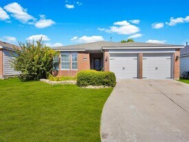 4305 Falcon Dr in Sherman, TX - Building Photo