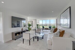 7754 Lakeside Blvd in Boca Raton, FL - Building Photo