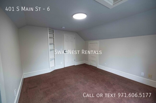 401 S Main St in Newberg, OR - Building Photo - Building Photo