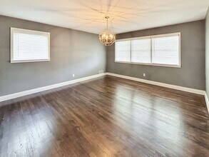 2395 Powers Ferry Dr SE in Marietta, GA - Building Photo - Building Photo
