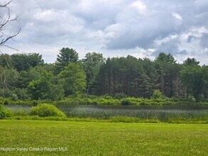 27 Wiltwyck Ln in Greenville, NY - Building Photo - Building Photo