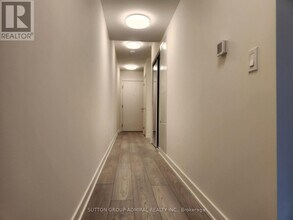 120 Broadway Ave in Toronto, ON - Building Photo - Building Photo