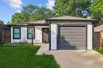 3906 Roberts Ave in Dallas, TX - Building Photo - Building Photo