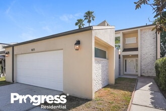 16111 Gardendale Dr in Tampa, FL - Building Photo - Building Photo