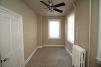 812 N Calvert St photo'