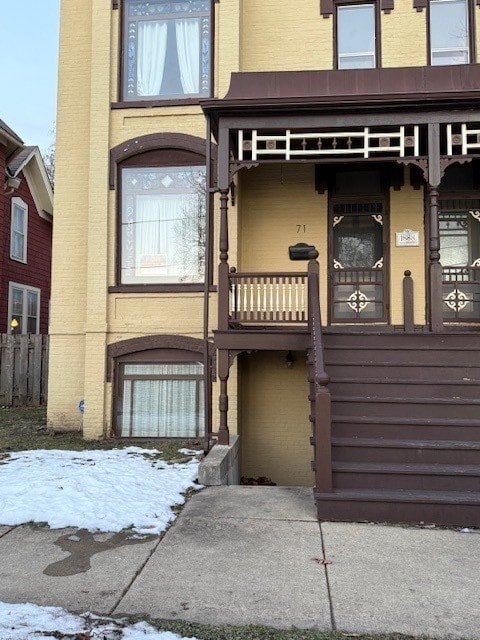 71 Park Row in Elgin, IL - Building Photo - Building Photo