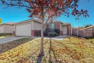 4822 Nuevo Laredo Ct in Dallas, TX - Building Photo