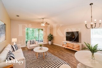 627 Arborwood Dr in Jacksonville, FL - Building Photo - Building Photo